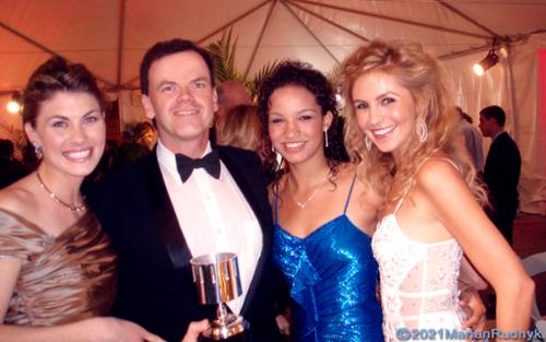 Here I am hanging out on the red carpet at the 2007 Annie Awards with a few of the award presenters. I was one of the Animation Judges for the Visual Effects category.

(c)2007MarianRudnyk